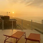 Zonnig Penthouse Met Panoramisch Zeezicht * Ostende