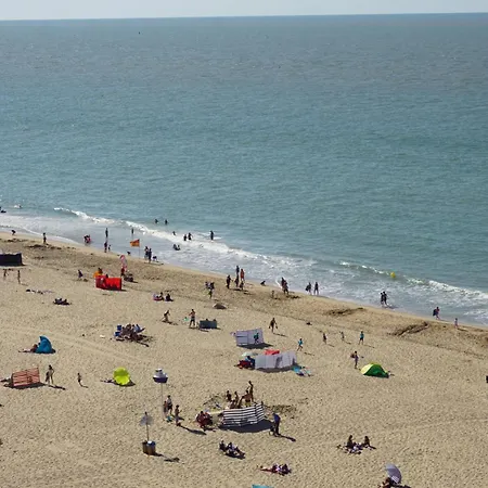 Zonnig Penthouse Met Panoramisch Zeezicht Ostende